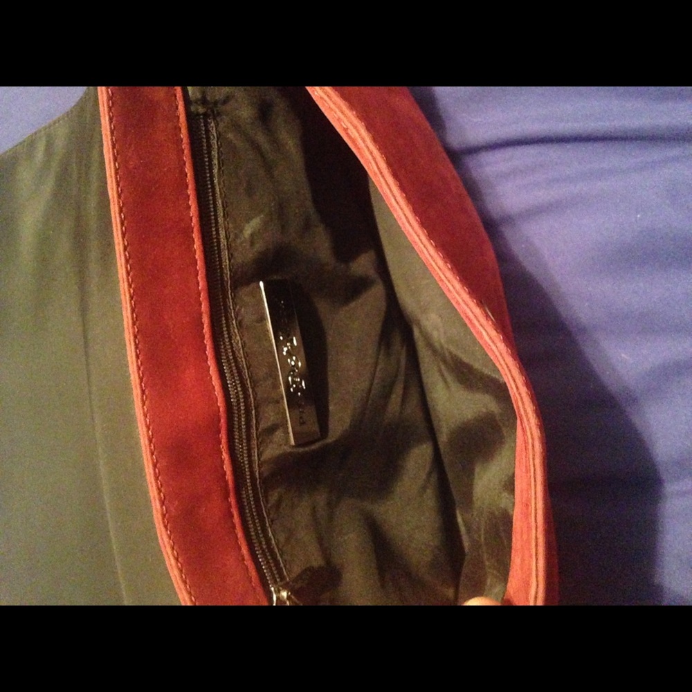 Purse - Picture 2 of 2